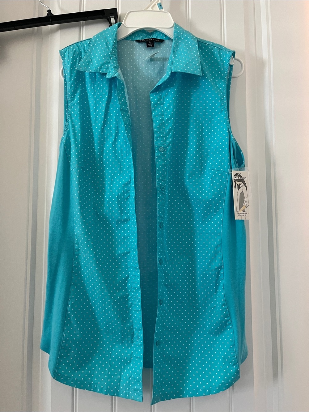 Zac & Rachel Turquoise Polka Dot Sleeveless Button-Down Shirt - Picture 1 of 8